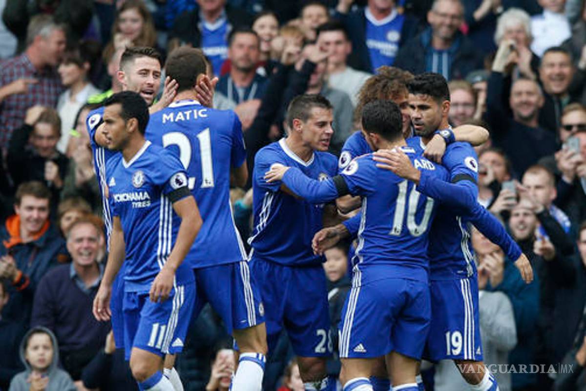 Chelsea pasa por encima del Leicester City
