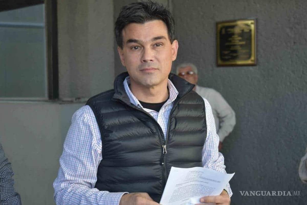 ¡Una hebilla, una hebilla!: Pato Zambrano es el 'gallo' del PT para Monterrey