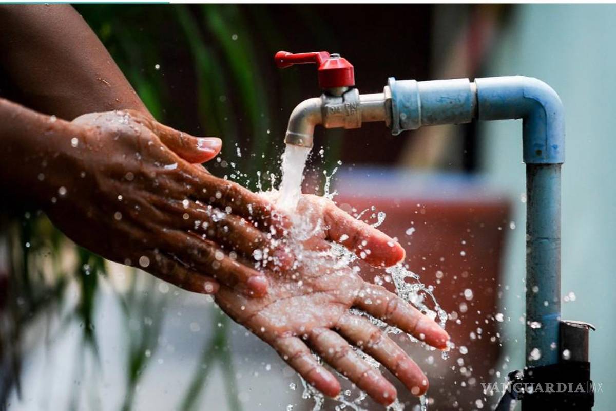 Firman CEAS y la Universidad Carolina convenio para impulsar la cultura del cuidado del agua en Coahuila