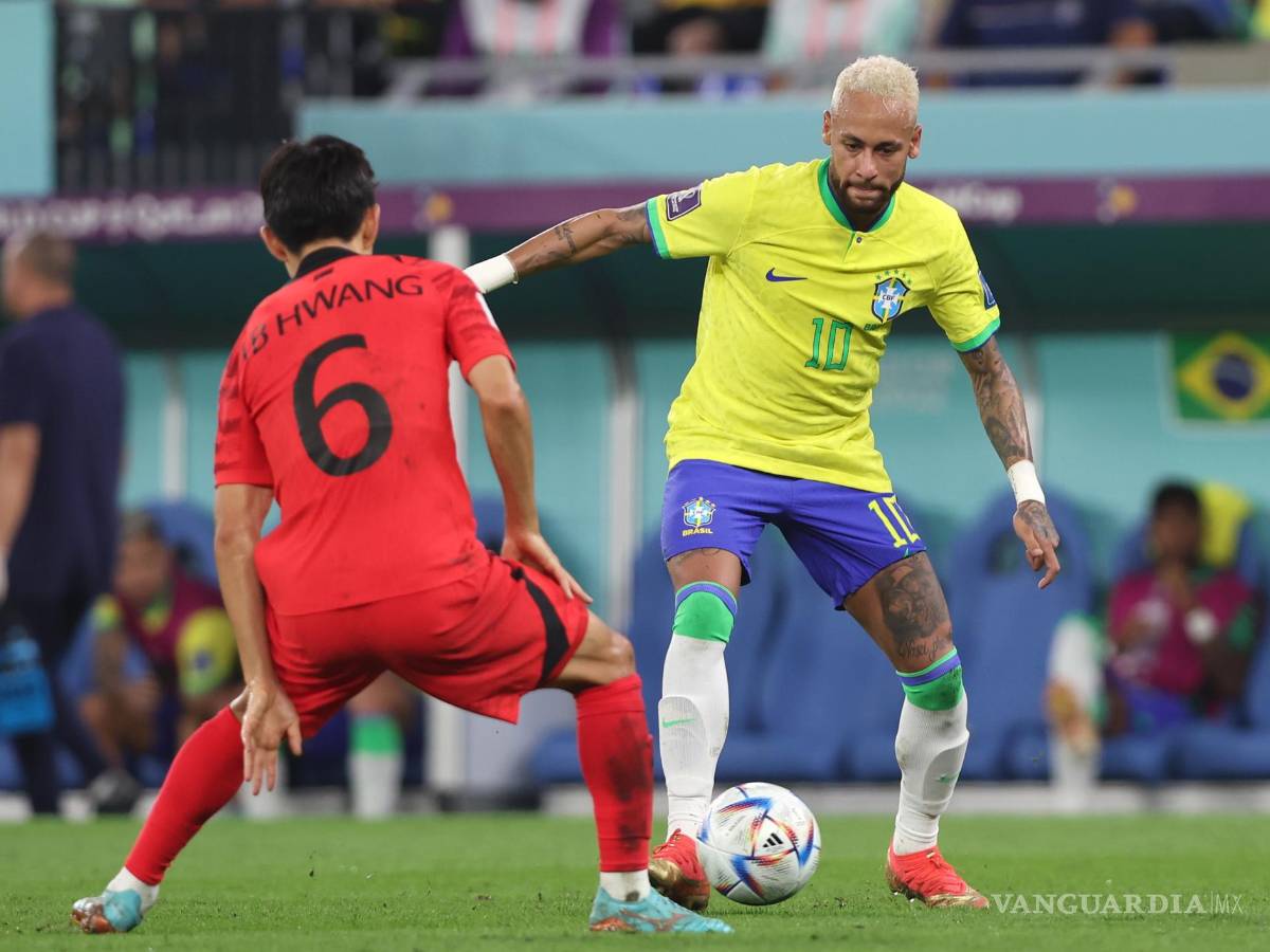 $!Neymar regresó a las canchas tras su lesión en el primer partido de Qatar.