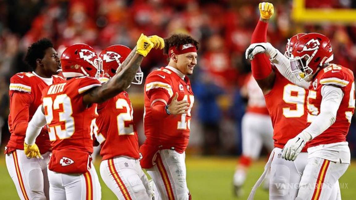 $!Kansas City Chiefs acaba con el sueño de los Titanes y vuelve a un Super Bowl, 50 años después