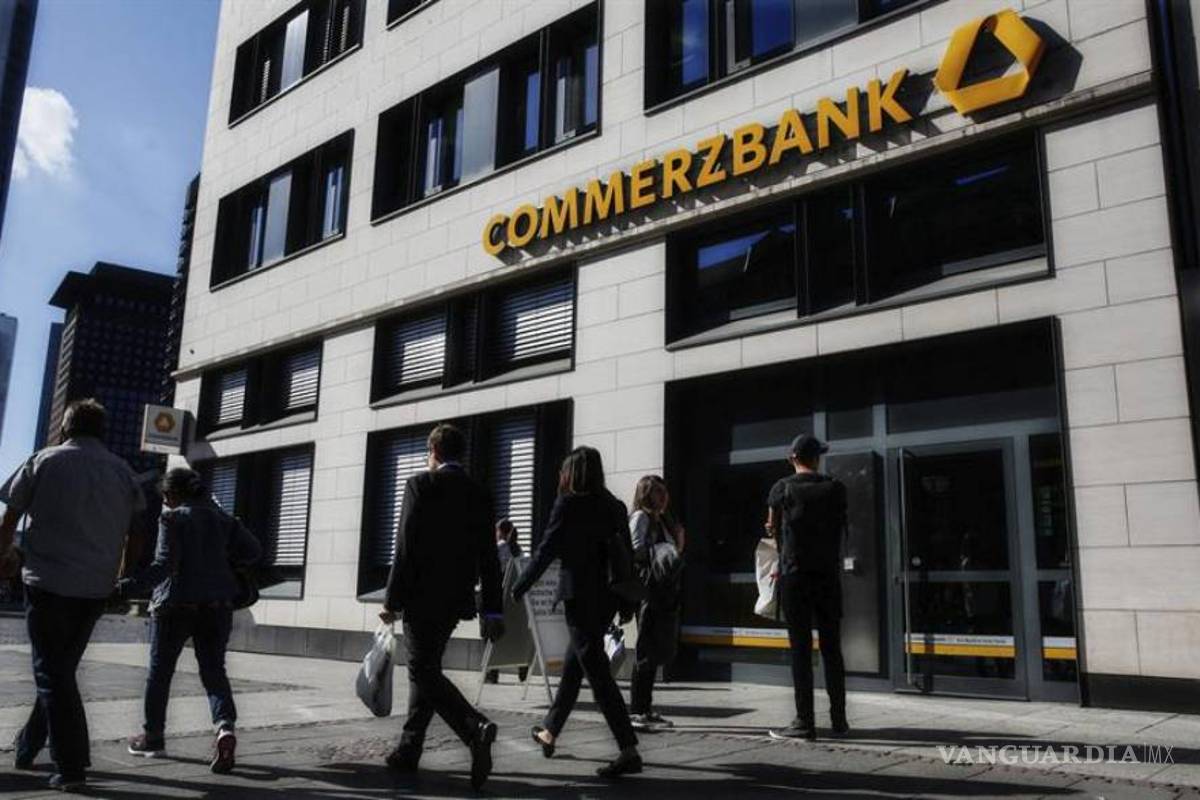 Commerzbank, el segundo banco alemán, suprimirá 7,300 empleos