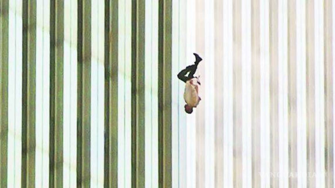 La impactante historia del hombre que cae en el 9/ 11