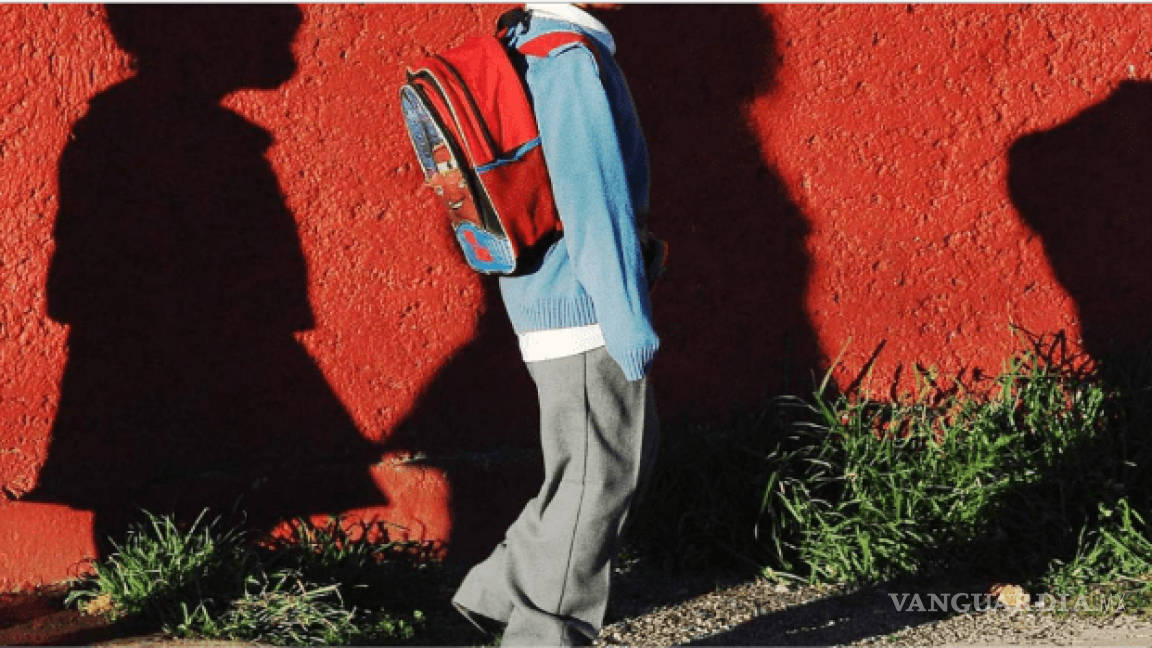 Apuñalan a niño por no entregar mochila en asalto