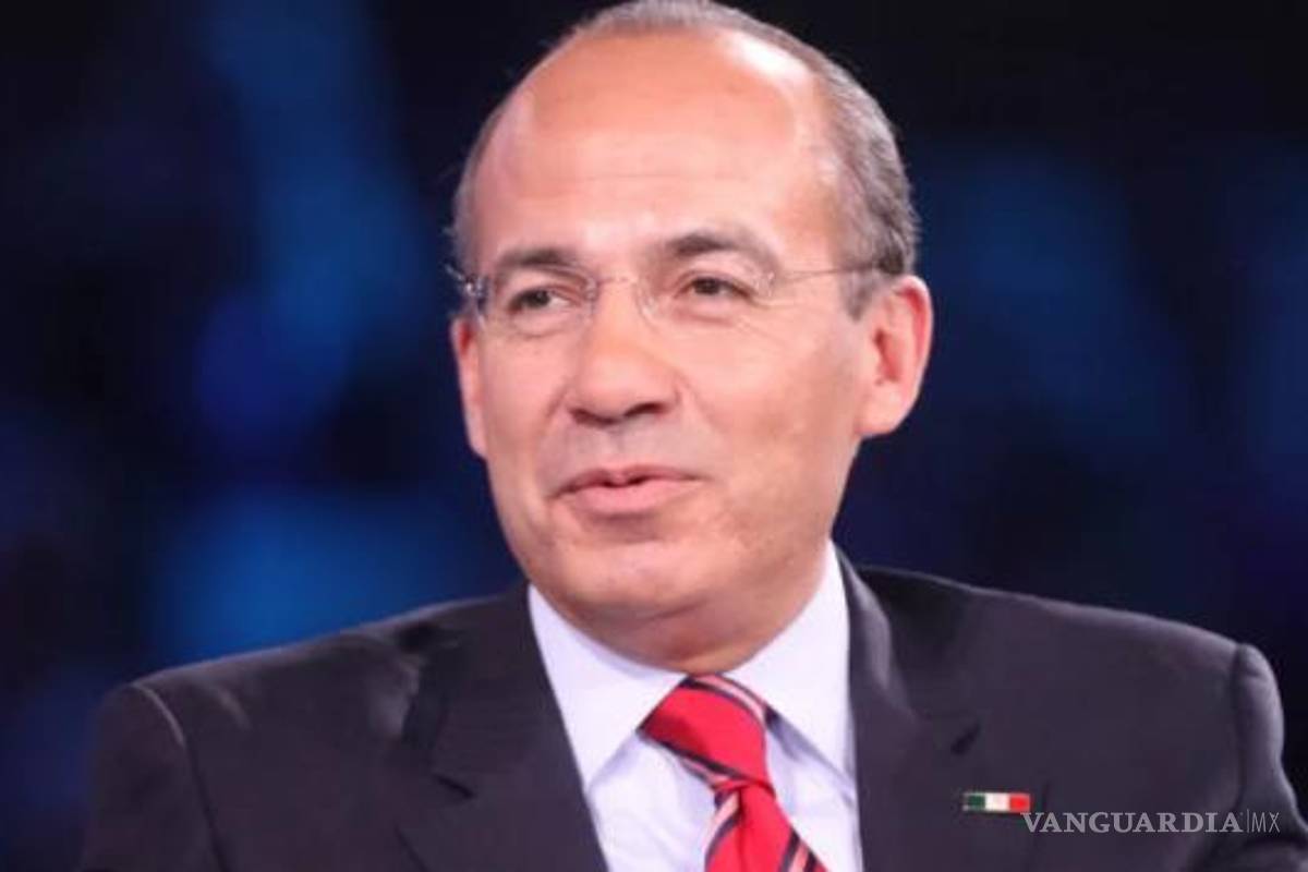 Azano presentó ‘Pegasus’ a Calderón y al exsecretario de la Defensa