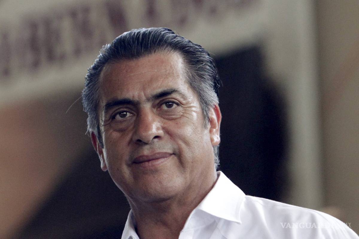 Lamenta El Bronco secuestro de Pulido en redes y comete error