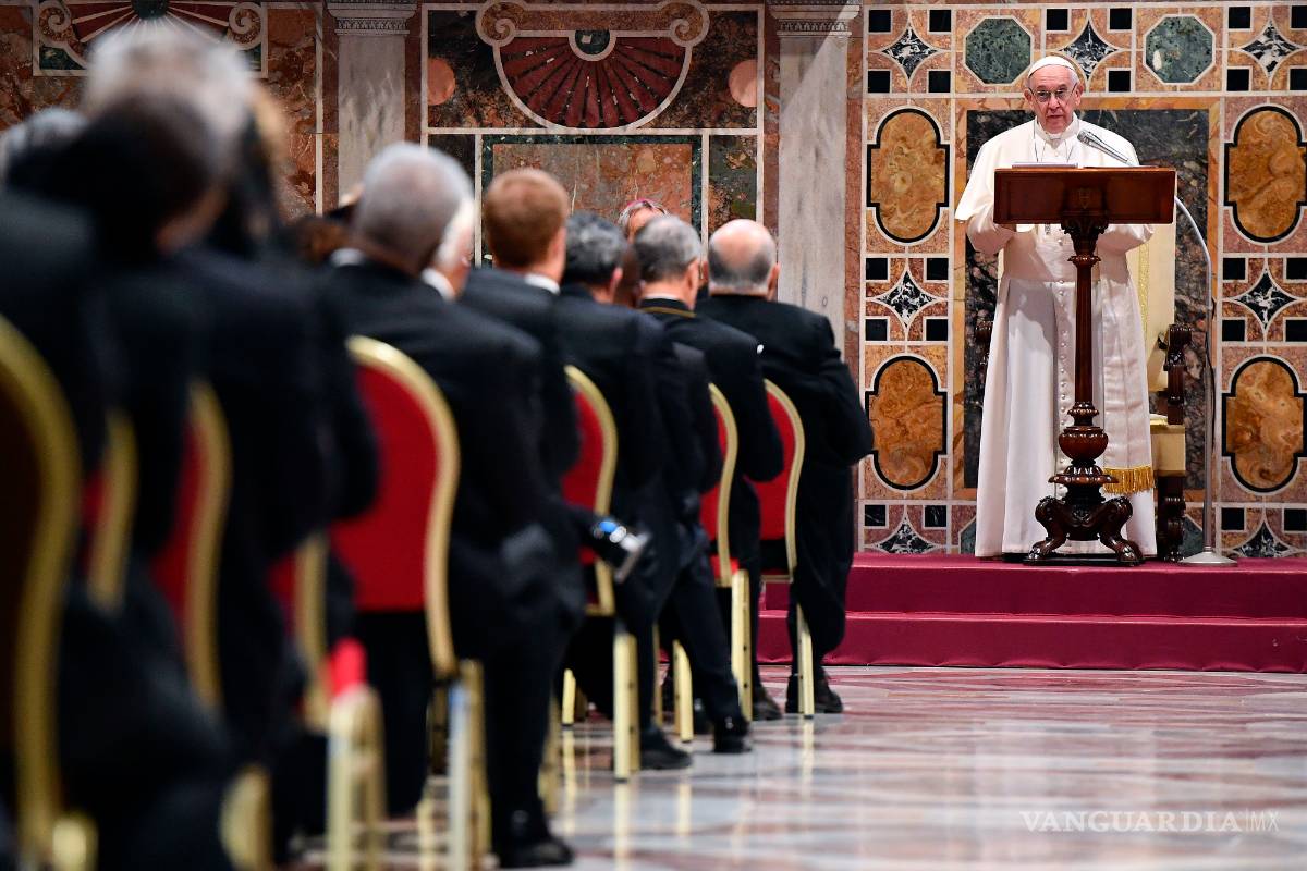 Abusos sexuales contra menores son un &quot;crimen vil”, afirma el Papa Francisco