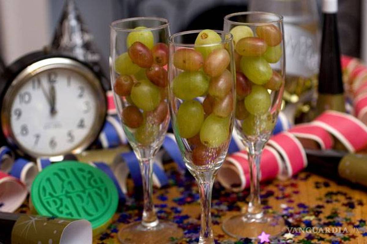 12 deseos que debes pedir con 12 uvas en año nuevo
