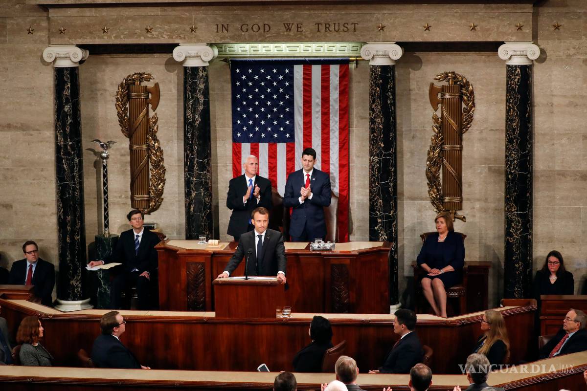 Critica Macron políticas aislacionistas de Trump en el Congreso de EU