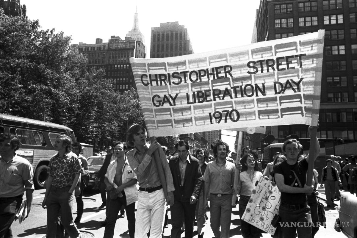 $!Rebelión en el bar Stonewall Inn, así nació el DÍA del ORGULLO GAY