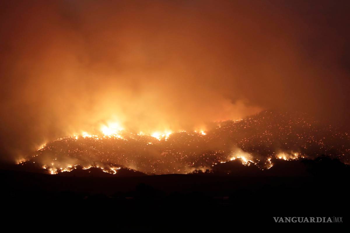 Canberra, capital australiana, declara estado de emergencia por incendio forestal
