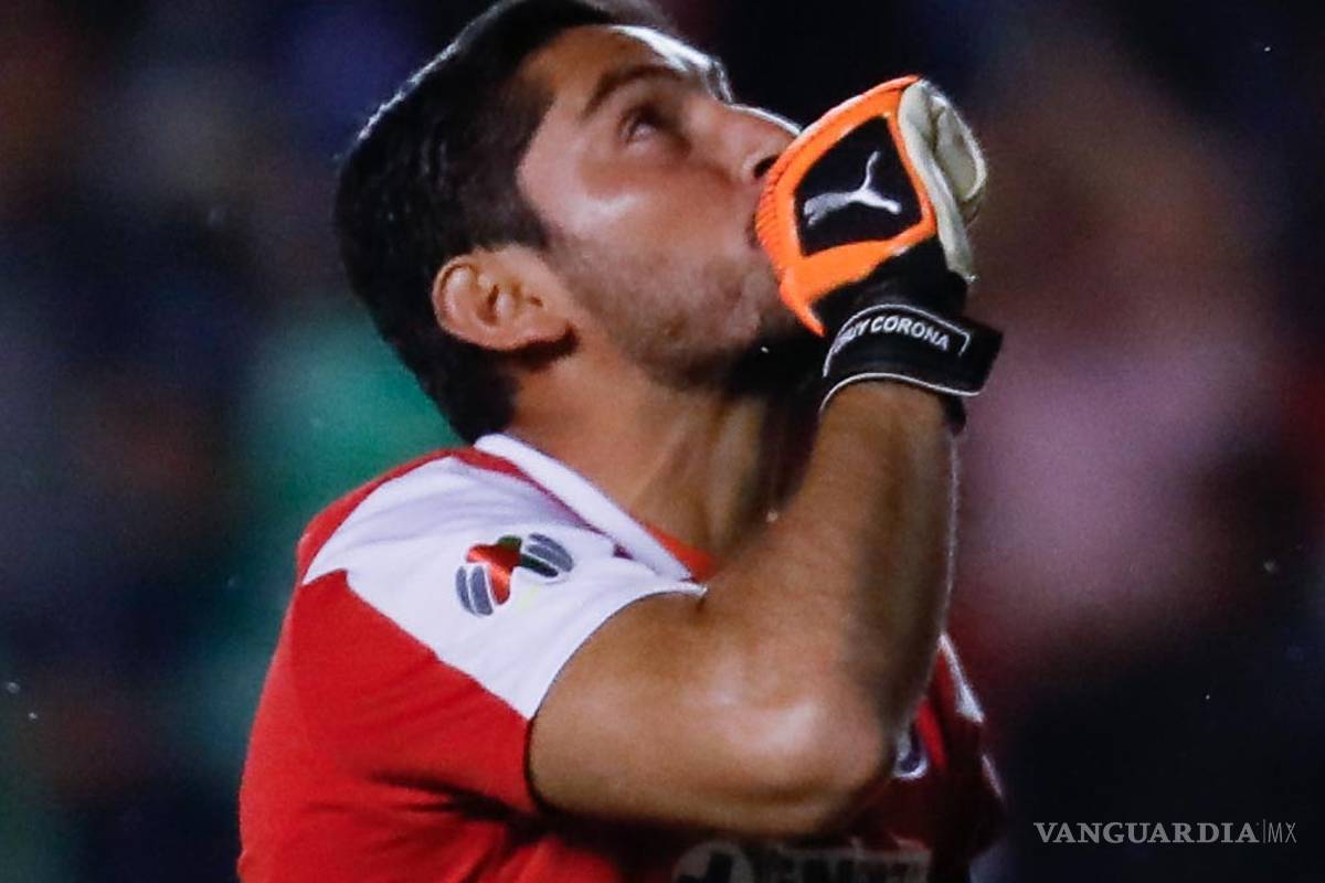 Corona firmará extensión con La Máquina un año más