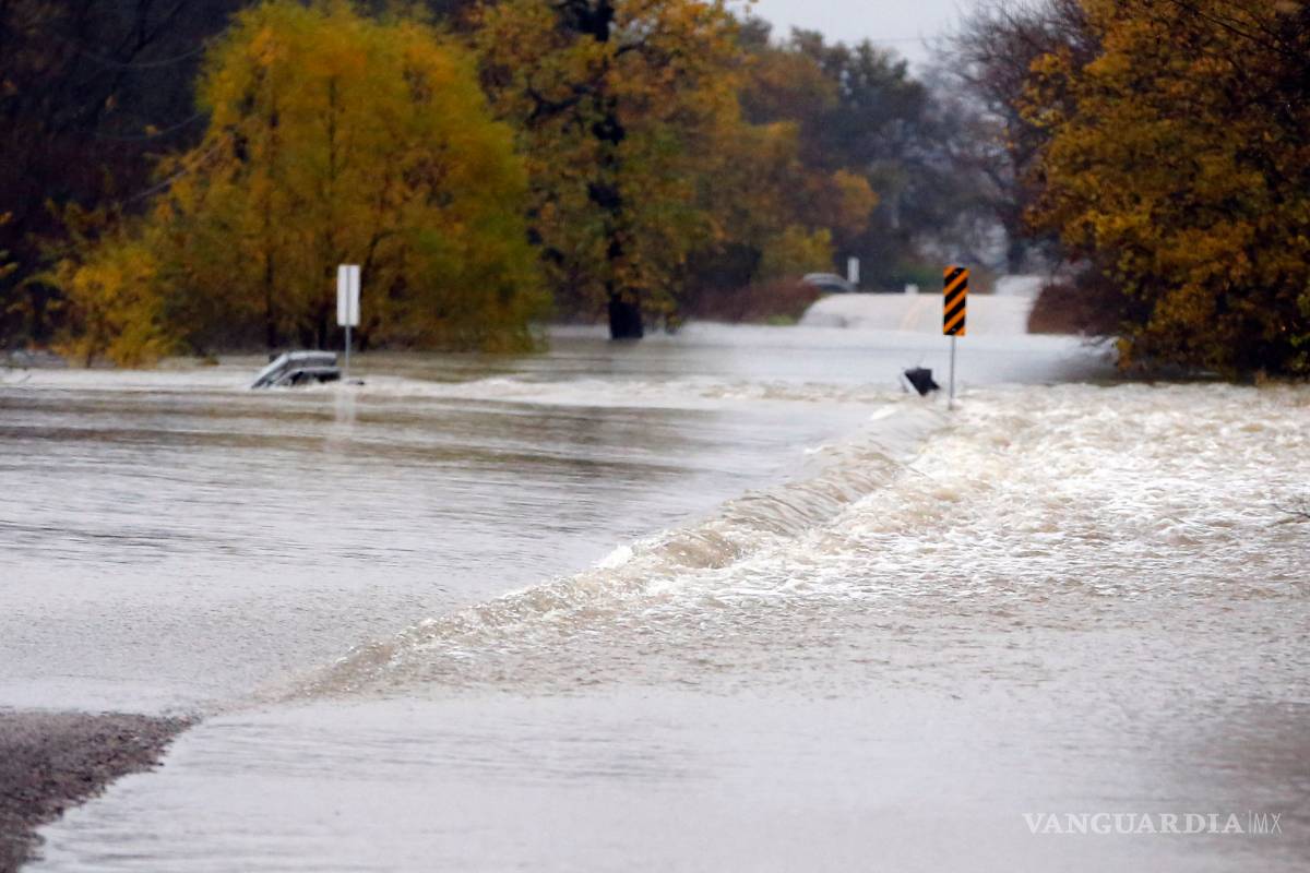 Fuertes lluvias dejan nueve muertos en Texas, Oklahoma y Kansas