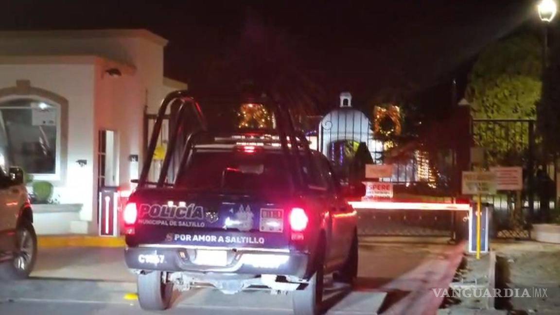 $!Imágenes de la movilización de autoridades tras el reporte de una persona lesionada con arma de fuego.