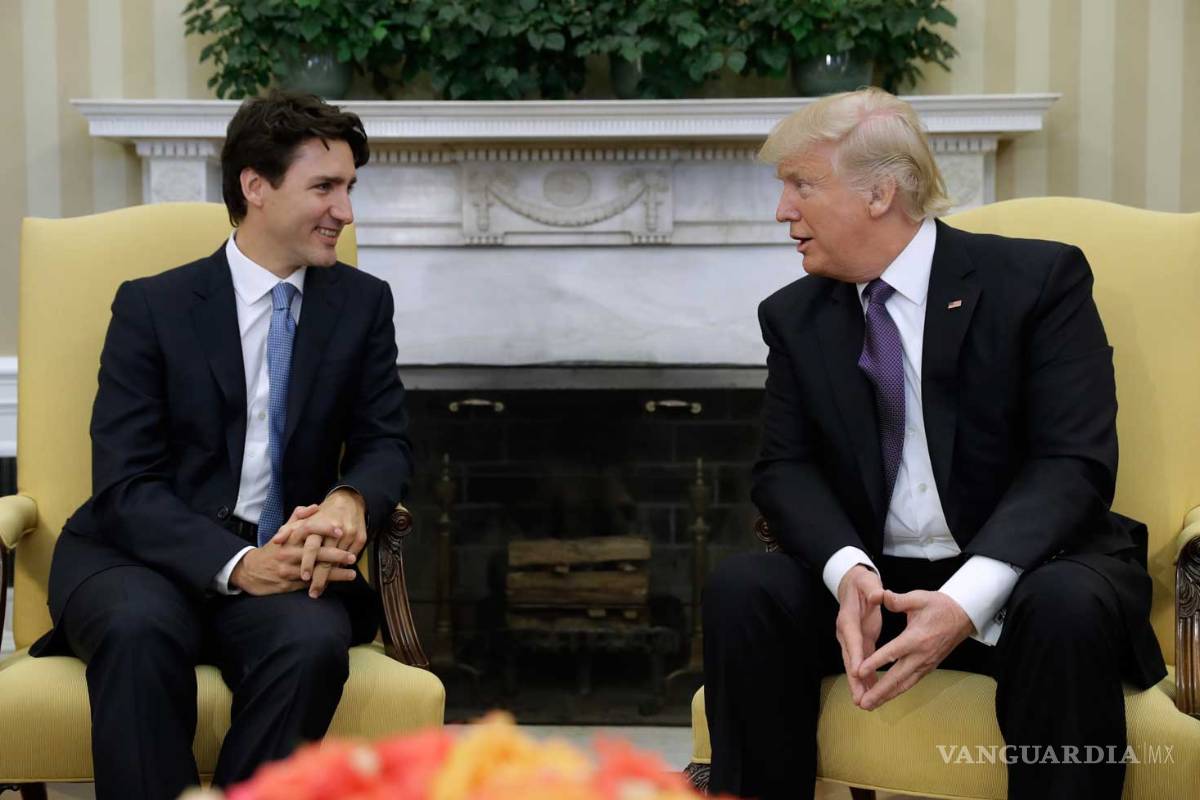 El momento incómodo entre Trudeau y Trump queda en fotografía