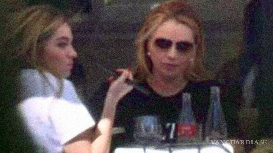 $!El día que la hija de la ex primera dama hizo fila para volar como 'la gente normal'