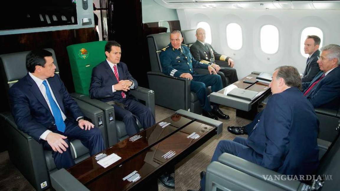 Peña Nieto viaja con familiares y amigos en giras oficiales, en el avión presidencial: Aristegui