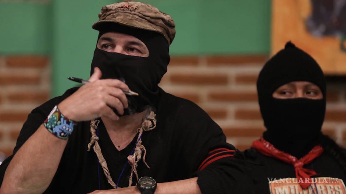 “La hidra capitalista está enloquecida&quot; y no permitirá triunfo de AMLO: EZLN