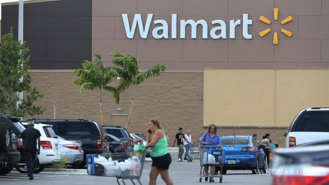 Policía mata a un sospechoso en Walmart de Jacksonville