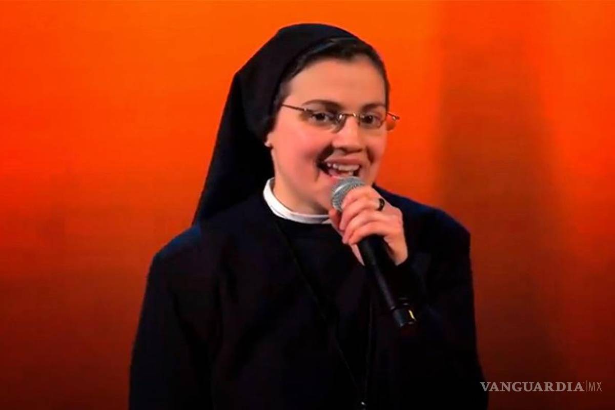 Monja italiana gana su primera batalla en La Voz