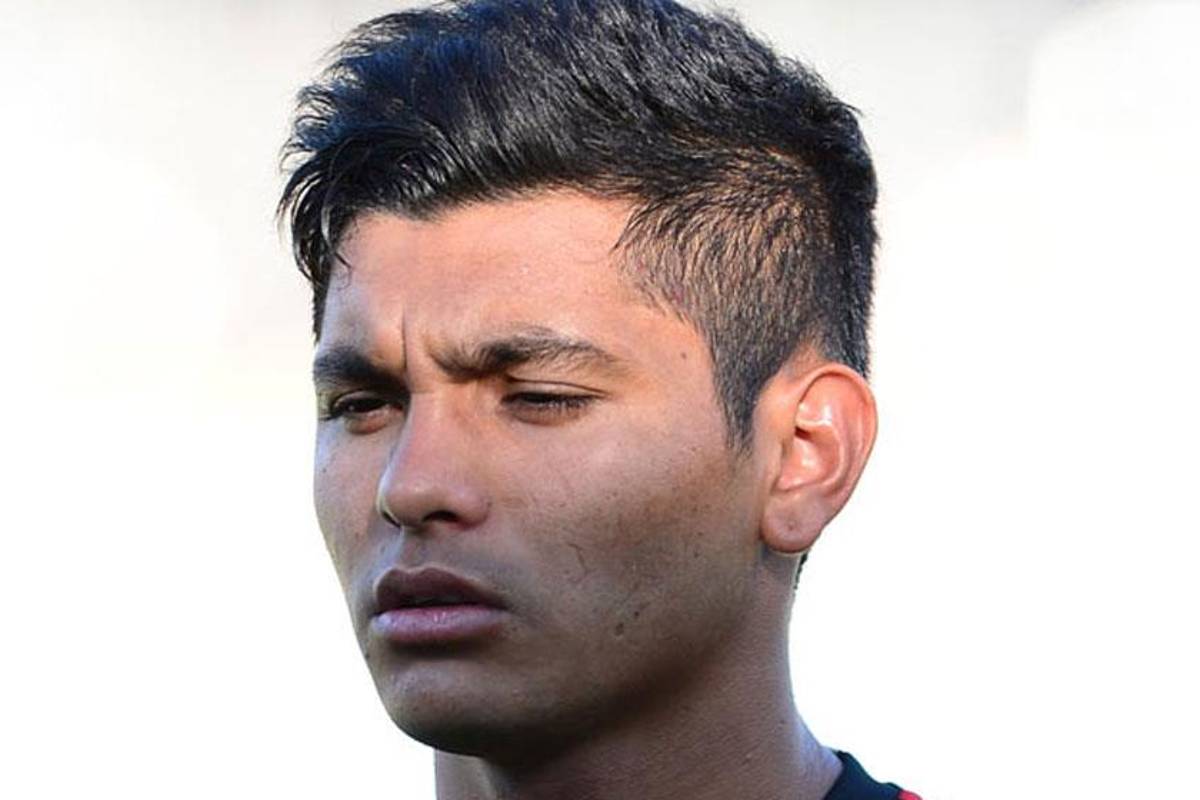 "El Tecatito" Corona, flamante refuerzo del Twente holandés