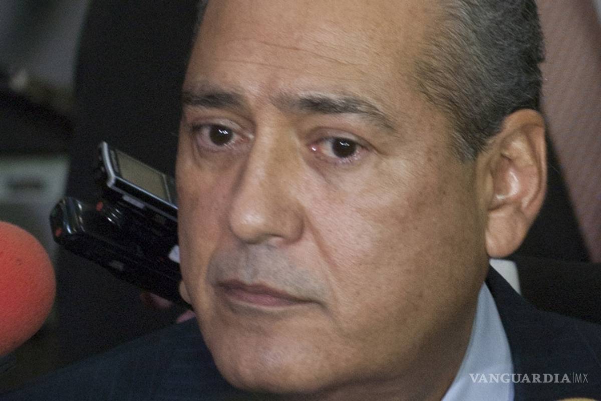 Los del PRD saben dónde están los 43 normalistas: Beltrones