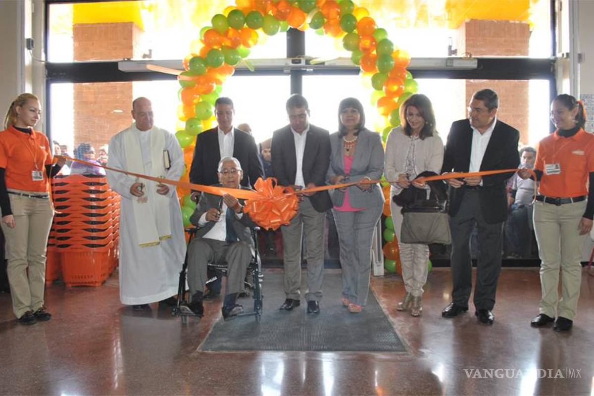 Inaguran tienda comercial en Frontera