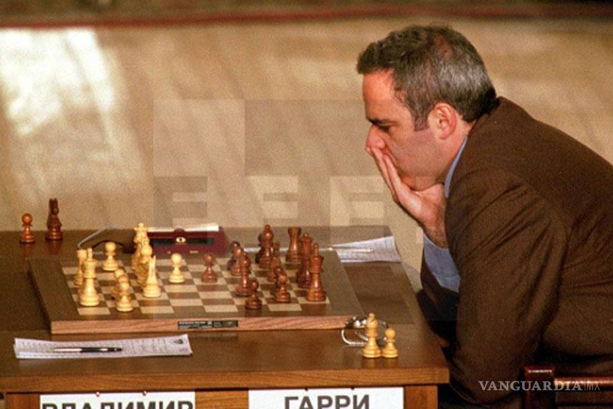 Kaspárov, 50 años de un genio