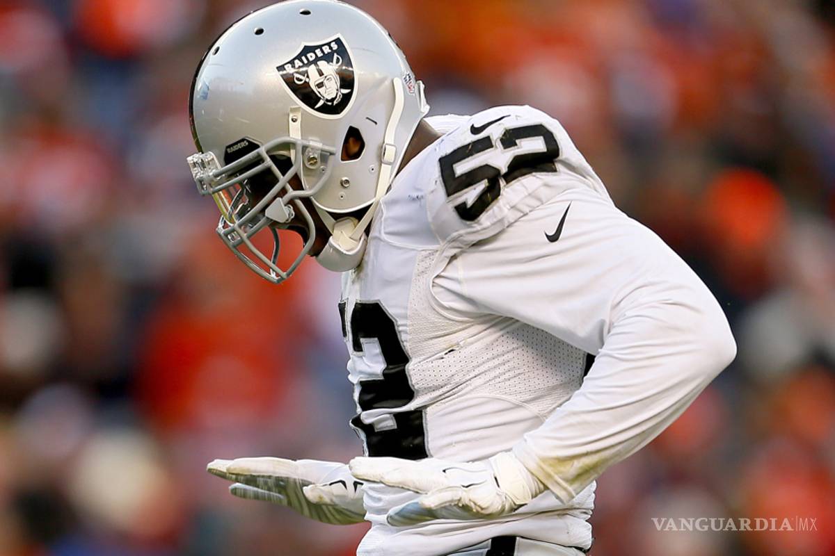 Raiders seguirán en Oakland al menos una temporada más