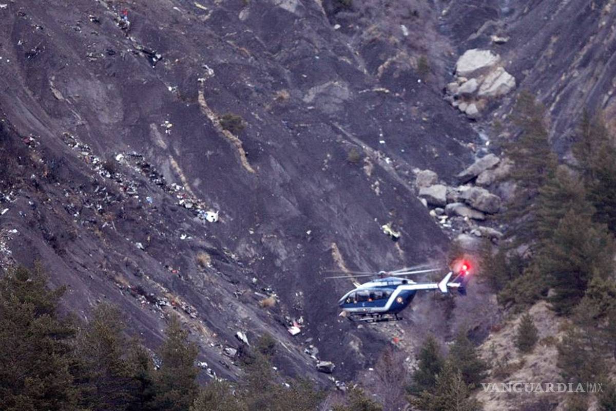 Dos mexicanos viajaban en avión siniestrado en Francia: SRE