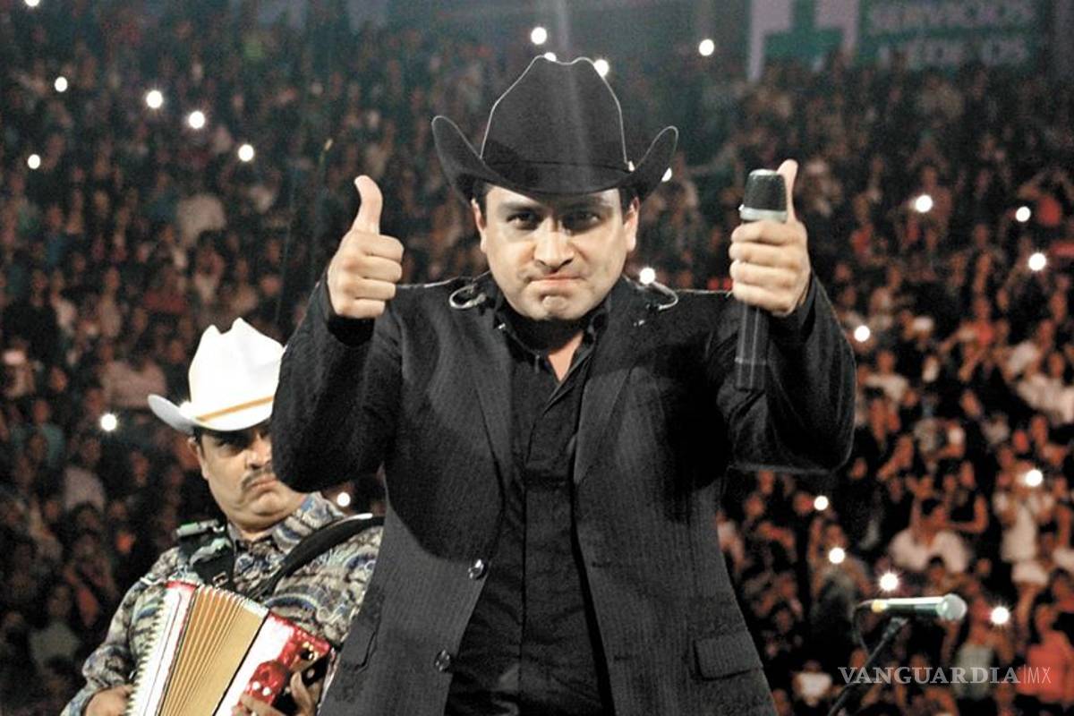 Julión Álvarez, ¿vetado en Monterrey?