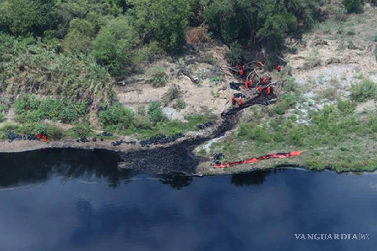 Contamina a Río San Juan derrame de Pemex en Cadereyta