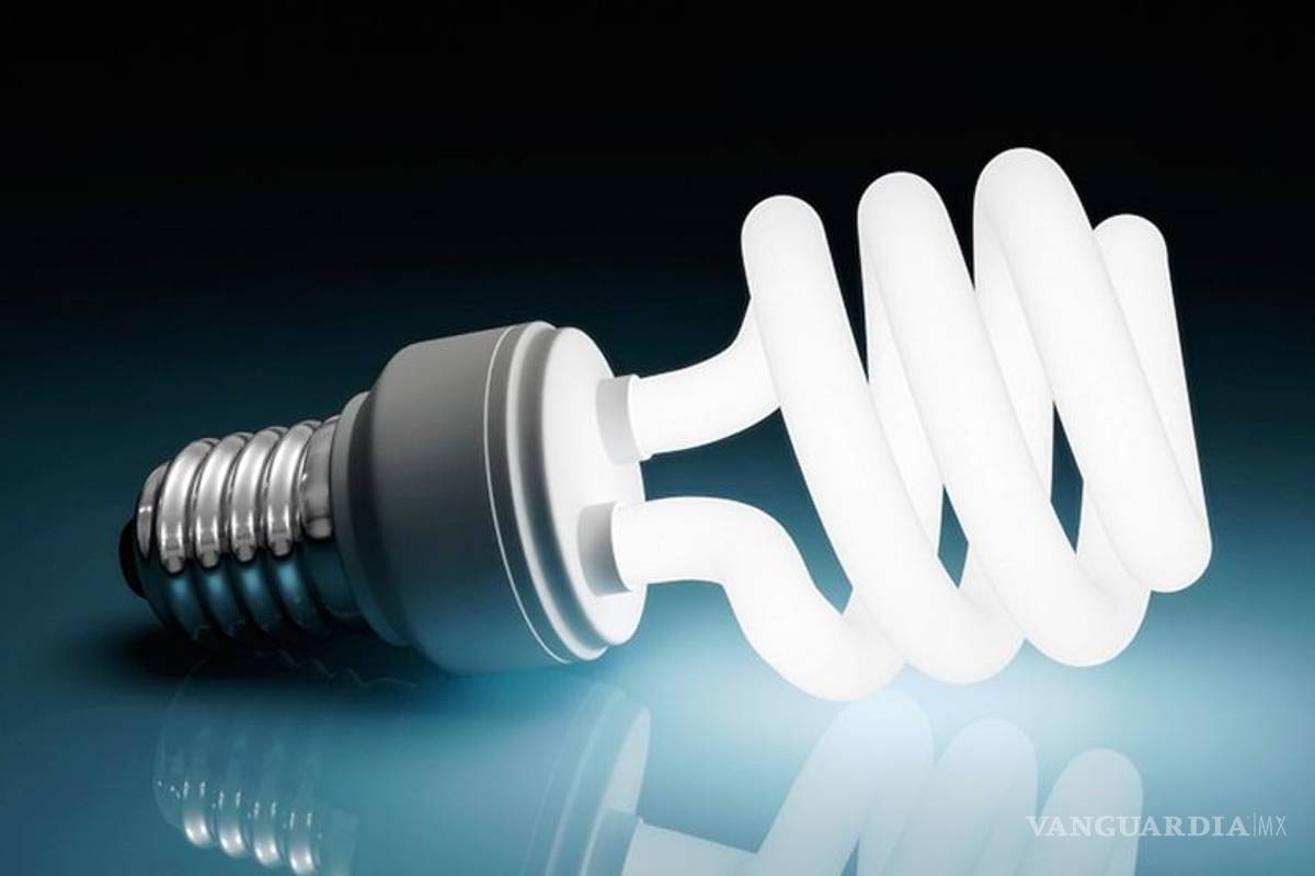 Regalarán 32 millones de focos ahorradores en el país