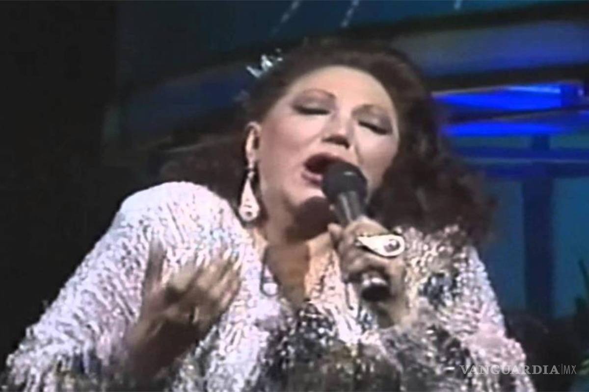 Recuerdan a Amalia Mendoza "La Tariácuri", a 12 años de su fallecimiento
