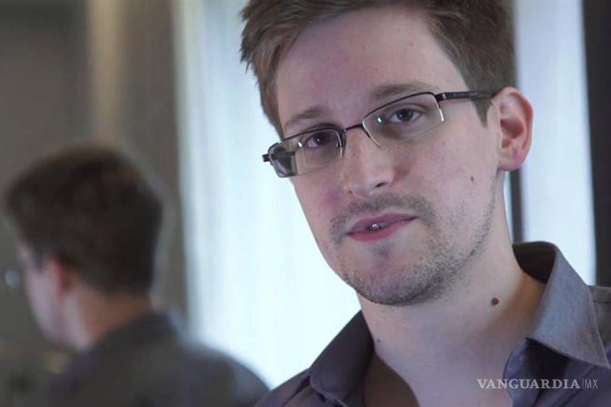 Snowden acusa a Obama de engañar para su extradición