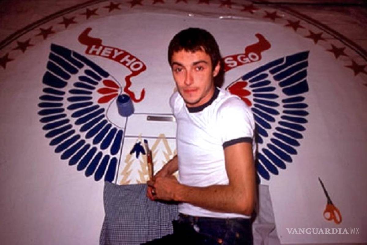 Muere Arturo Vega, creador del logo de The Ramones