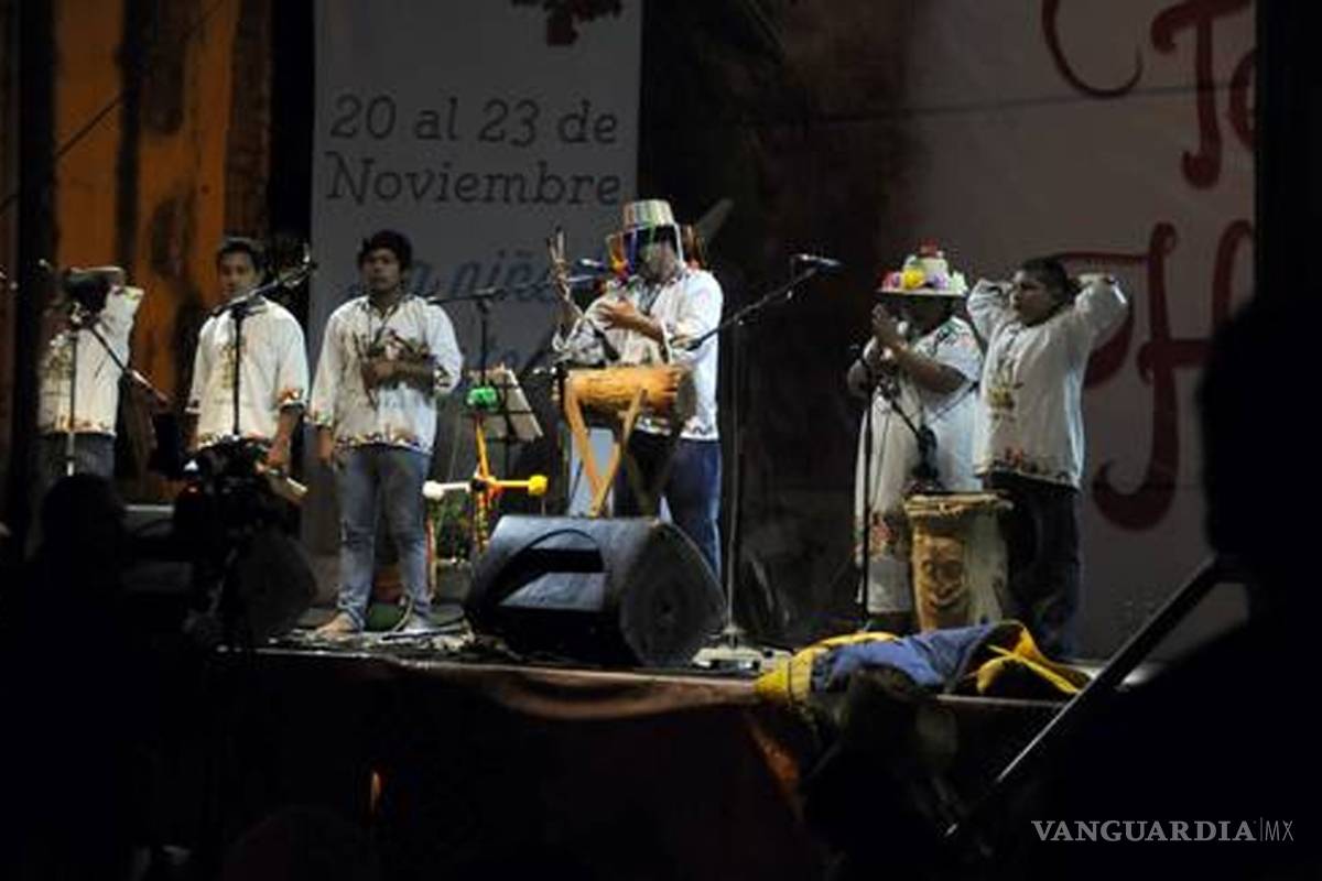 "En la música de los mayas dominaba la naturaleza"