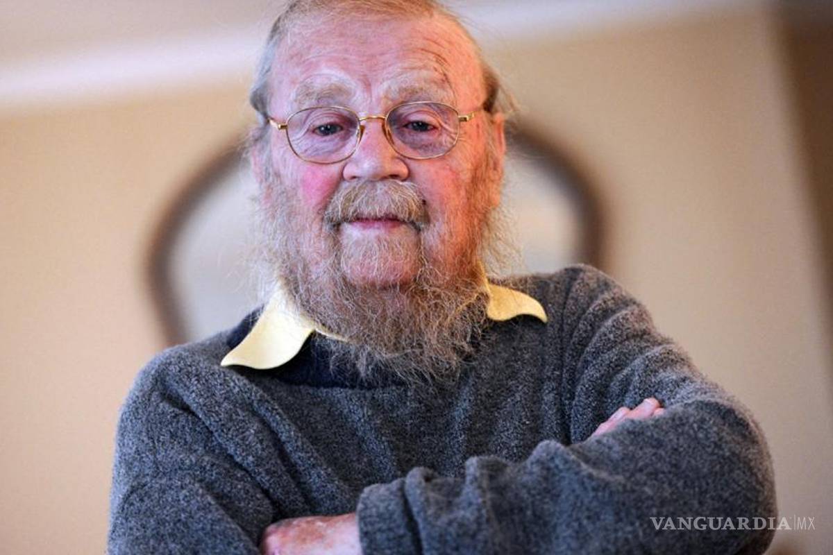 Muere el escritor canadiense, Farley Mowat