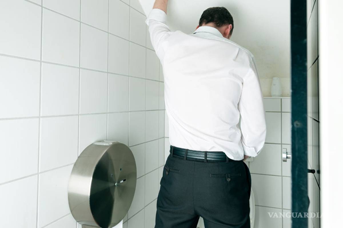 Cuidado, aguantarse las ganas de orinar provoca graves daños