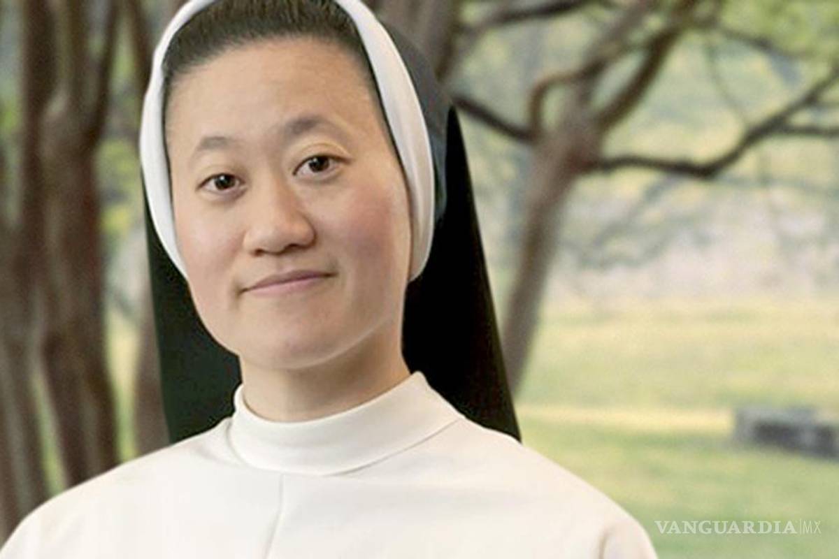 Monja recomienda a jóvenes no masturbarse; se podrían volver gays