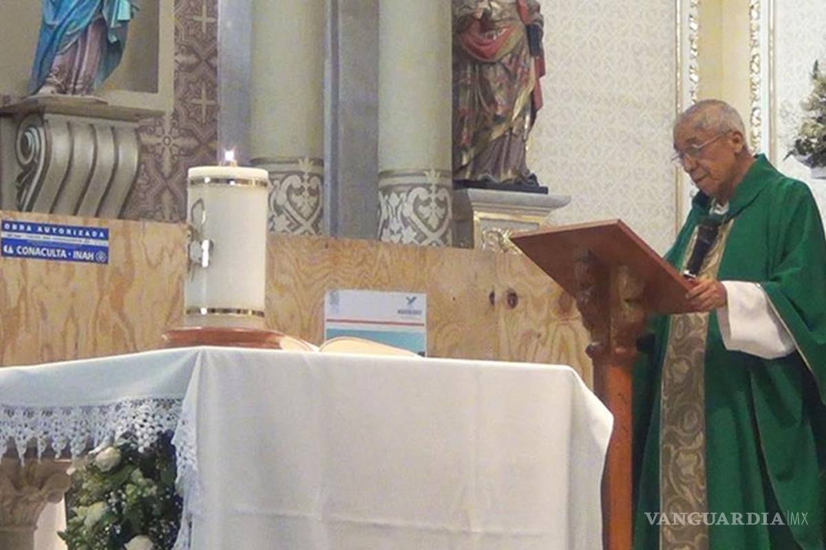 Si permiten matrimonios gay, mañana habrá con animales: obispo