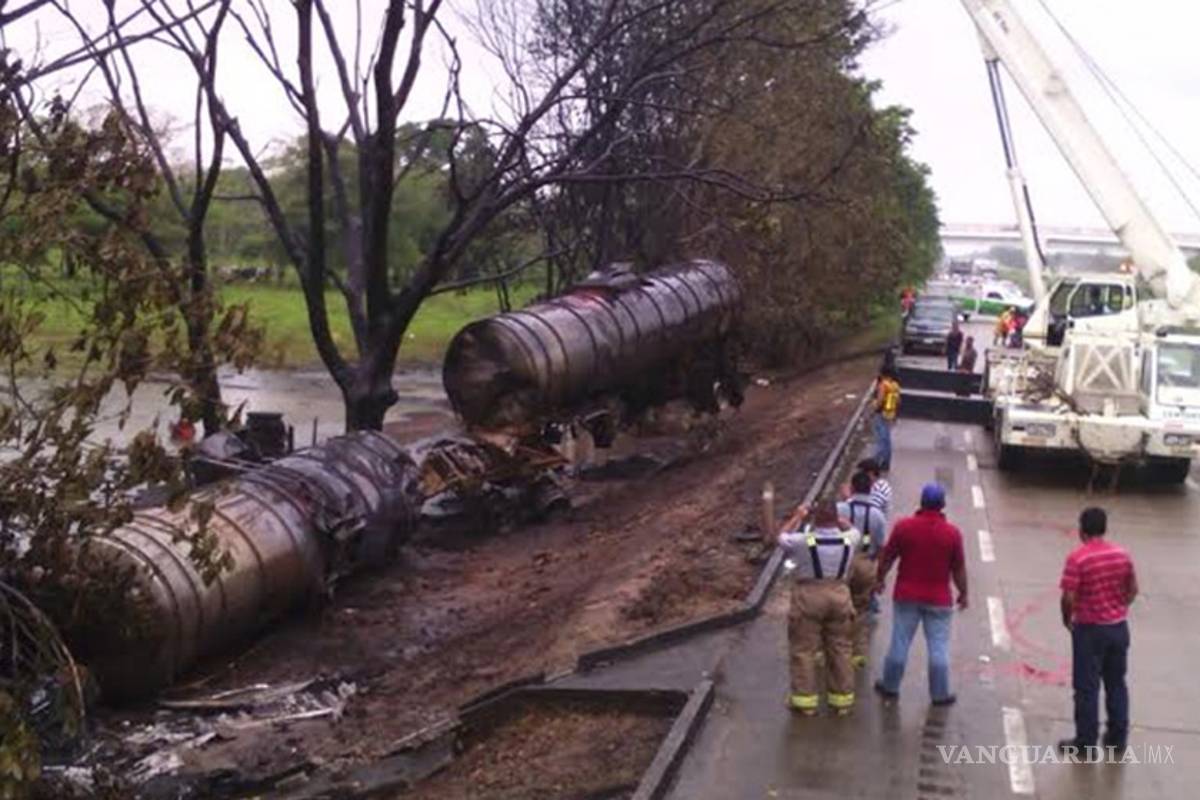 Cifra de muertos por explosión de pipa en Tabasco llega a 12