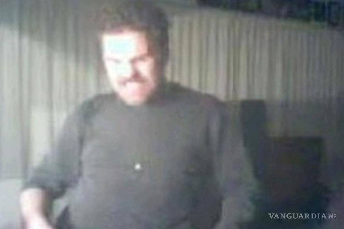 Filtran fotos sexuales de Ari Telch; son viejas, revira