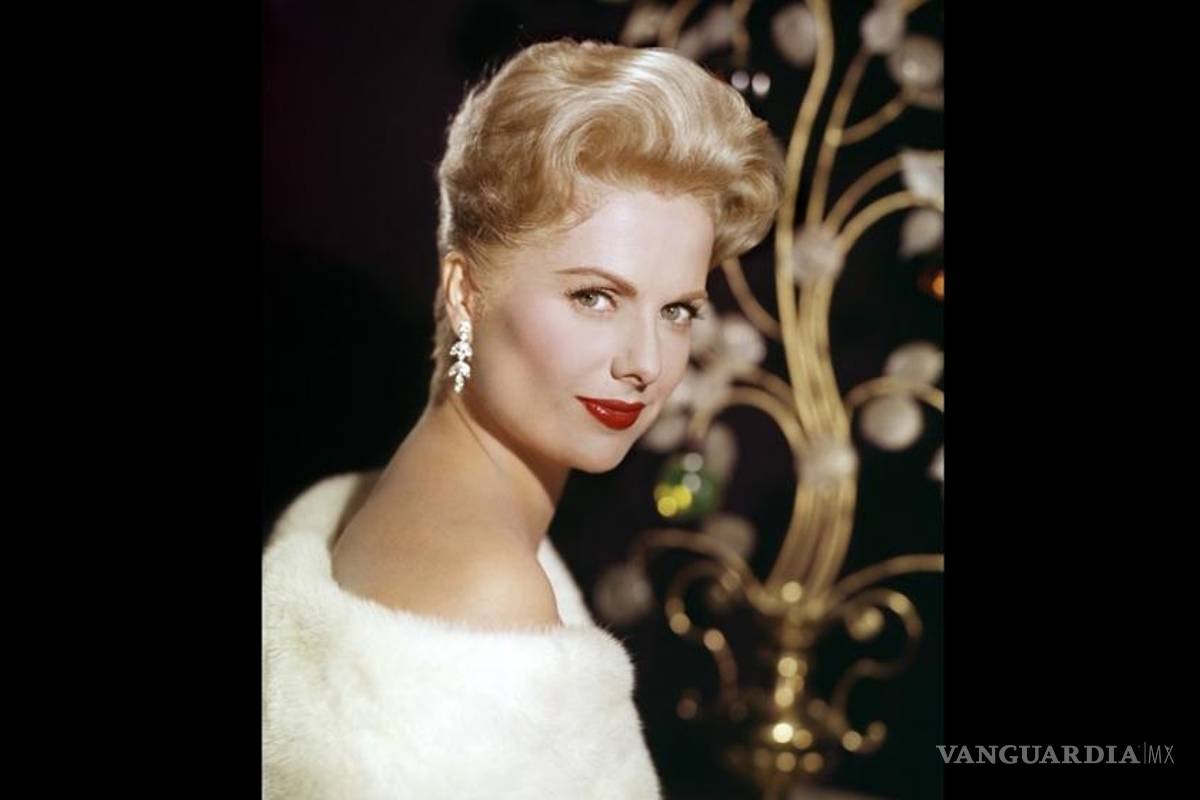 Murió la actriz nominada al Oscar Martha Hyer