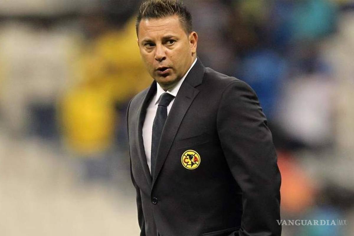 Antonio Mohamed reconoce el talento de Blanco