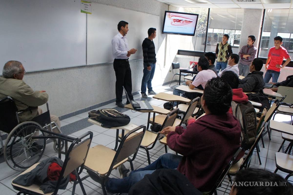 UTT recibe distintivo Gilberto Rincón Gallardo por empresa incluyente