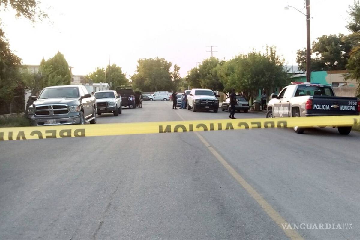 Mujer en Sabinas mata a sus cuatro hijos y luego se suicida