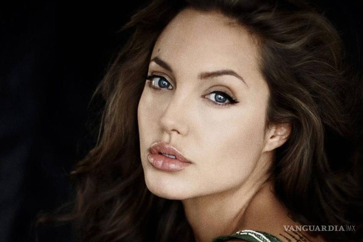 Angelina Jolie y JLo, en los Hollywood Film Awards