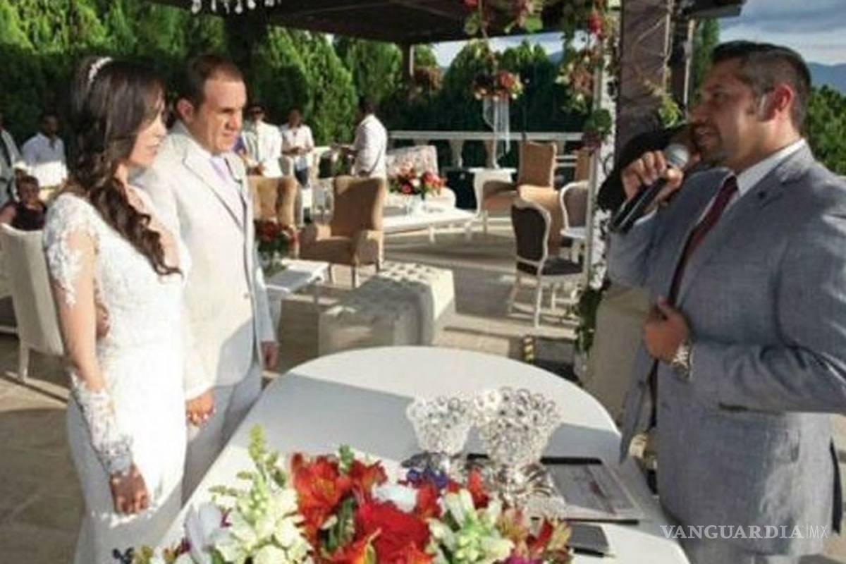 Se casa Cuauhtémoc Blanco con modelo brasileña