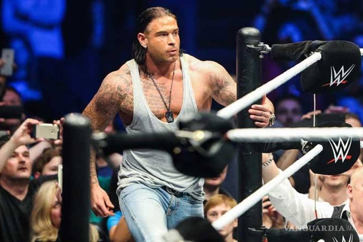 Ex portero de la selección alemana debuta como luchador de la WWE